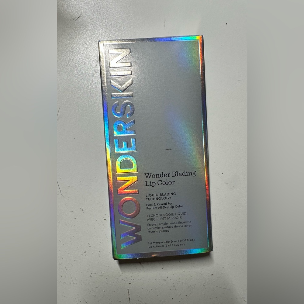 Wonderskin sealed in box shade xoxo